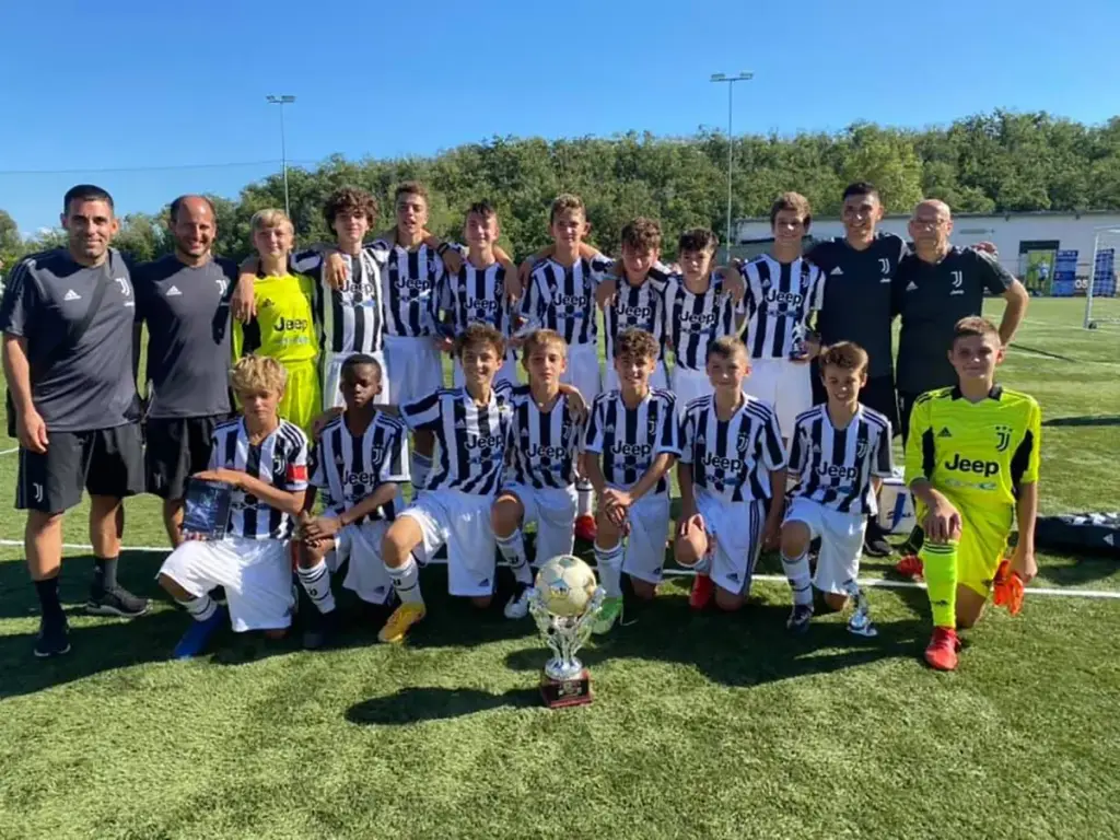 Squadra schierata prima della partita